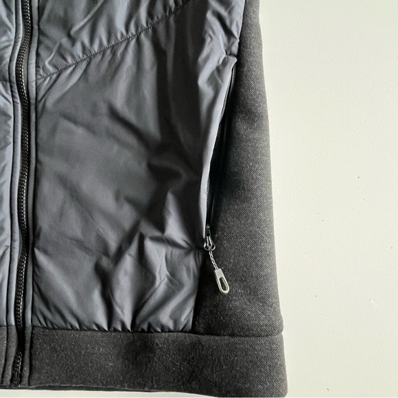 Salomon Men's Essential Xwarm Hybrid Hooded Jacket, Size M - Picture 9 of 15